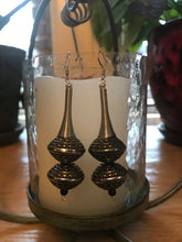 Load image into Gallery viewer, Genie earring

