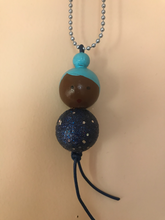 Load image into Gallery viewer, SIS PENDENT NECKLACE
